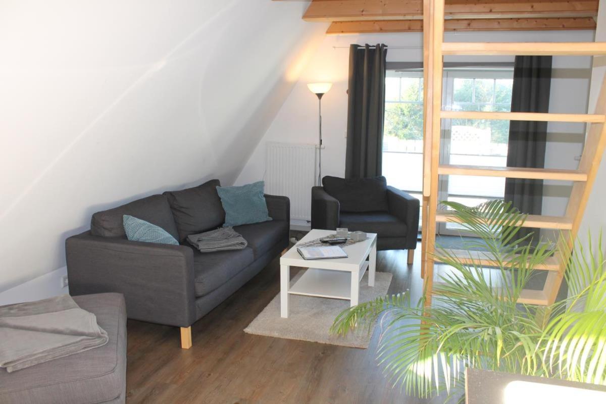 Ferienwohnung de olle Leive in Born Exterior foto